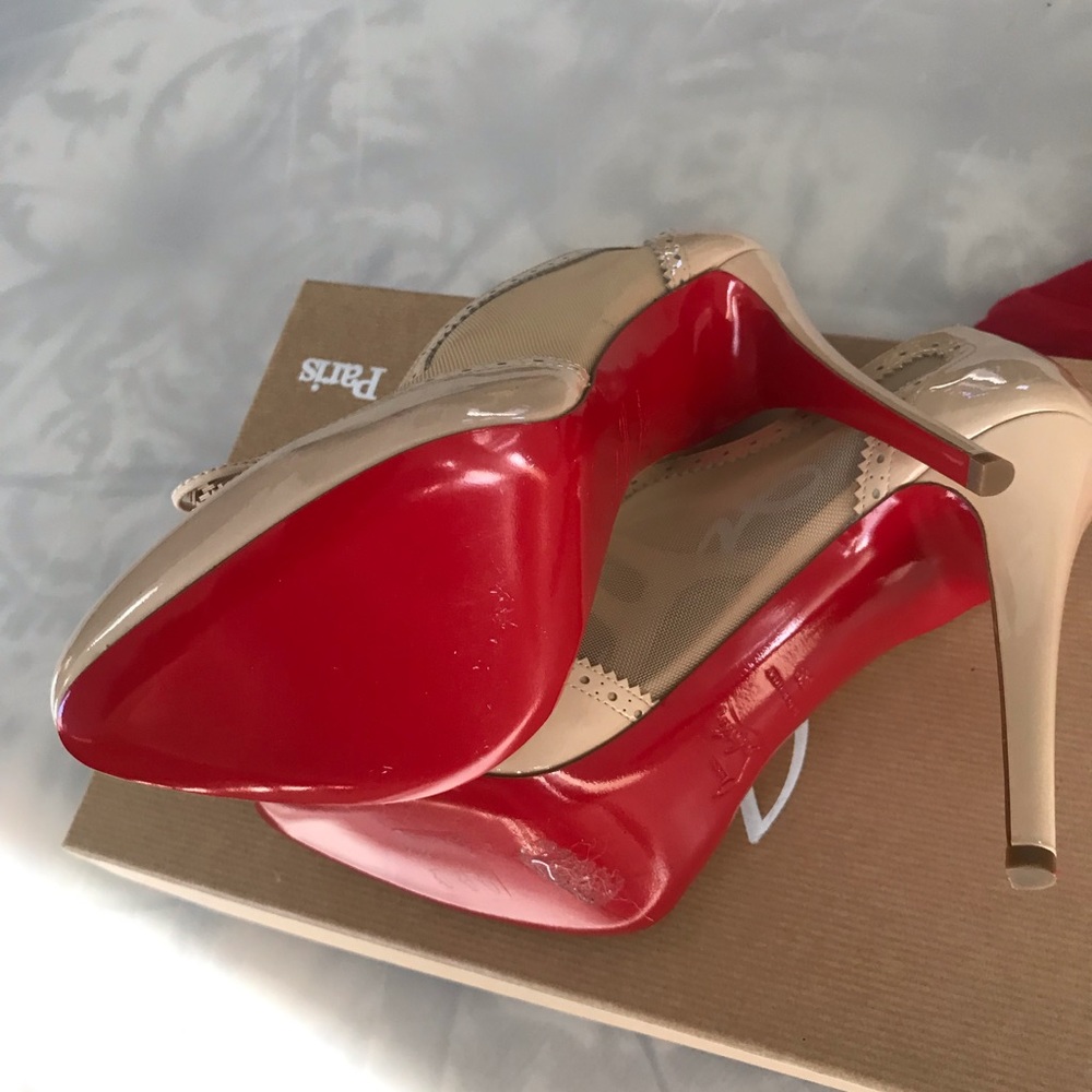 Shoes - Picture 6 of 8
